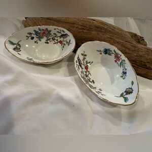 Vintage Aynsley Pembroke bone china avocado bowls